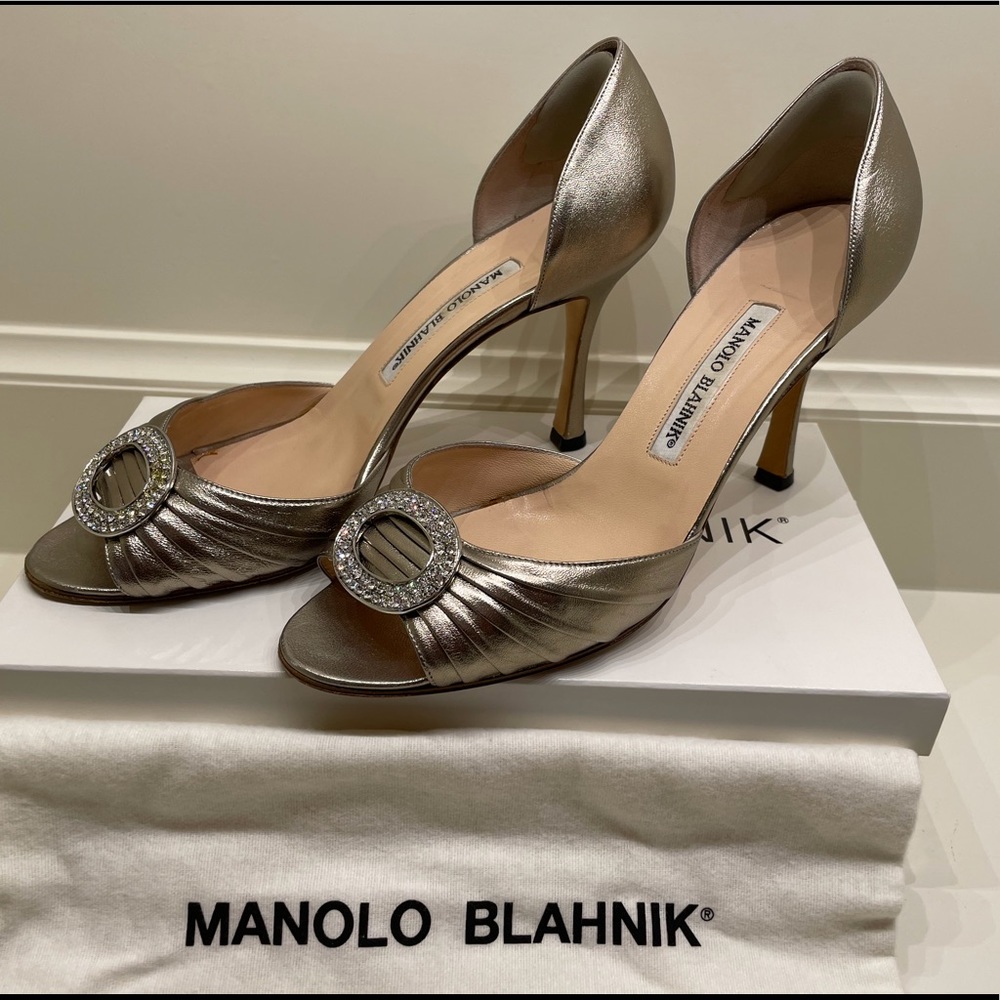 MANOLO BLANIK Sedaraby “Sex & The City Carrie” Pump, Size 39-1/2